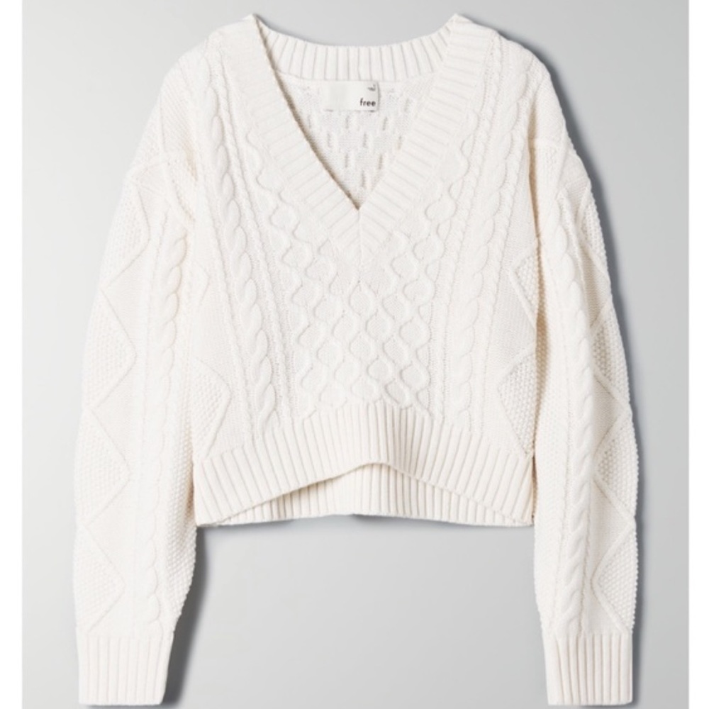 Aritzia Wilfred Mystic Crop Sweater
